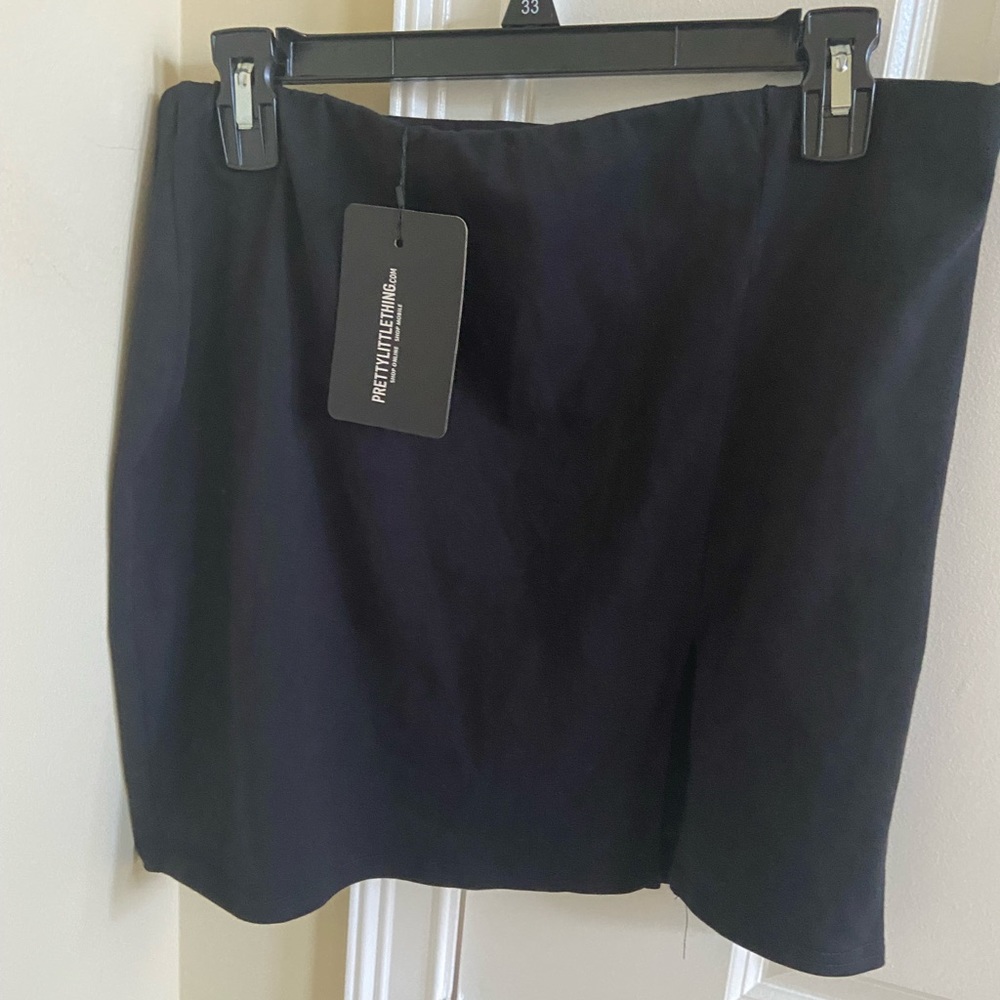 Pretty Little Thing Skirt 14 Black NWT